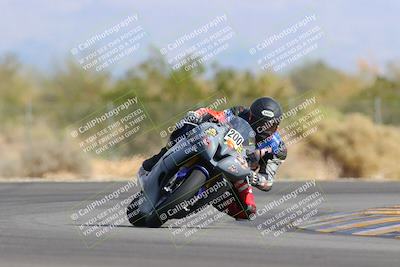 media/Nov-05-2022-SoCal Trackdays (Sat) [[f8d9b725ab]]/Turn 2 (1120am)/